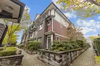 22 7039 MACPHERSON AVENUE - thumbnail 1