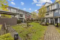 22 7039 MACPHERSON AVENUE - thumbnail 30