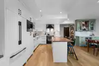 TH2 168 E ESPLANADE AVENUE - thumbnail 11