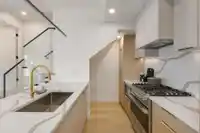 1 550 KASLO STREET - thumbnail 13