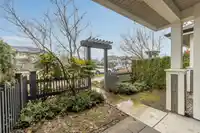 139 8138 204 STREET - thumbnail 37