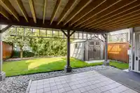 240 DAVIS CRESCENT - thumbnail 11