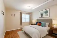 240 DAVIS CRESCENT - thumbnail 23