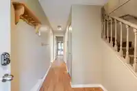 240 DAVIS CRESCENT - thumbnail 28