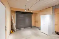 240 DAVIS CRESCENT - thumbnail 36