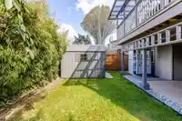 240 DAVIS CRESCENT - thumbnail 8