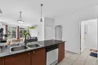 312 15380 102A AVENUE - thumbnail 8