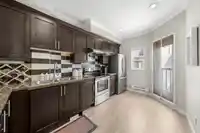 2 22788 WESTMINSTER HIGHWAY - thumbnail 8
