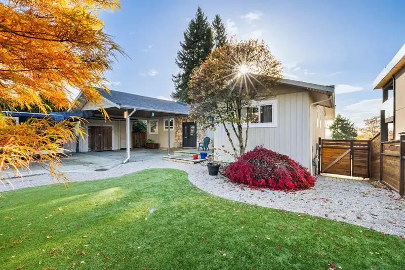 7725 GARRETT DRIVE - photo 1 of 40