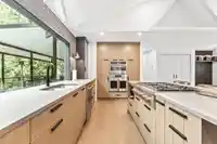31648 GROVE AVENUE - thumbnail 2
