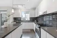 30 8138 204 STREET - thumbnail 9