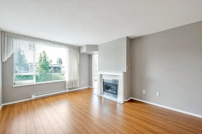 402 12148 224 STREET - photo 4 of 33