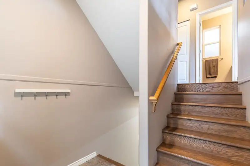 15 2381 ARGUE STREET - photo 3 of 40