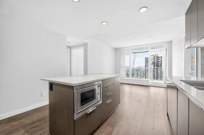 3607 1182 WESTWOOD STREET - photo 3 of 40