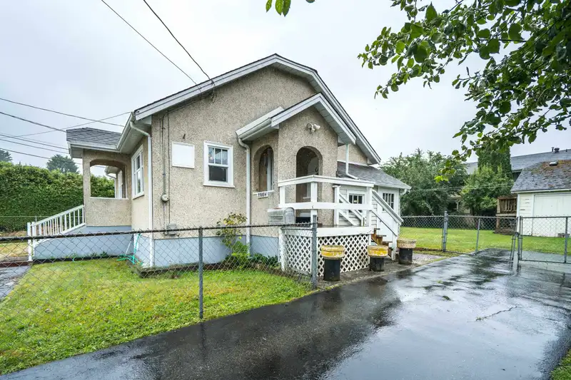 33884 MAYFAIR AVENUE - photo 4 of 29
