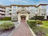 210 15220 GUILDFORD DRIVE - thumbnail 1