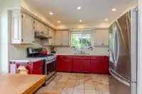 35210 ROCKWELL DRIVE - thumbnail 9