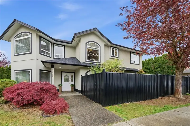 22727 127TH AVENUE - photo 1 of 38