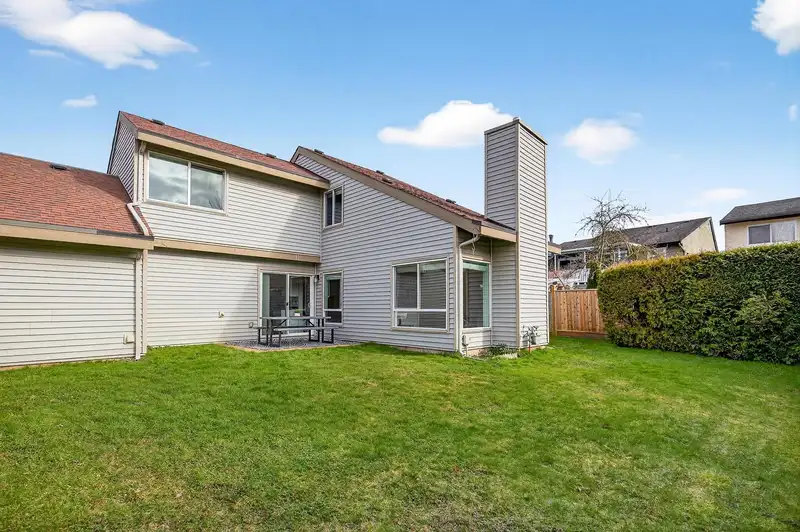 6030 E GREENSIDE DRIVE - photo 2 of 34