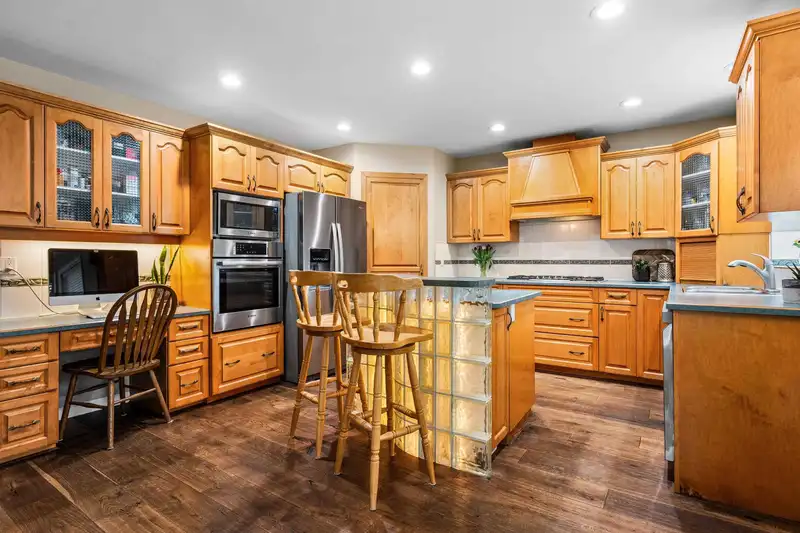 6277 256 STREET - photo 4 of 40