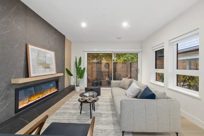 2430 W 49TH AVENUE - photo 4 of 36