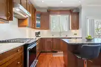 7267 201 STREET - thumbnail 14