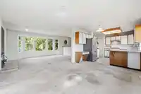 19741 47 AVENUE - thumbnail 9