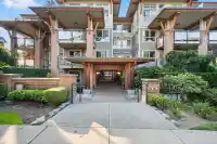 205 7131 STRIDE AVENUE - thumbnail 1