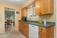 630 HAZEL STREET - thumbnail 7