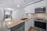 401 20696 EASTLEIGH CRESCENT - thumbnail 3