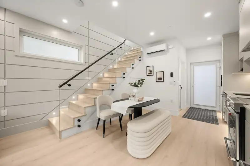 3430 MONS DRIVE - photo 3 of 18
