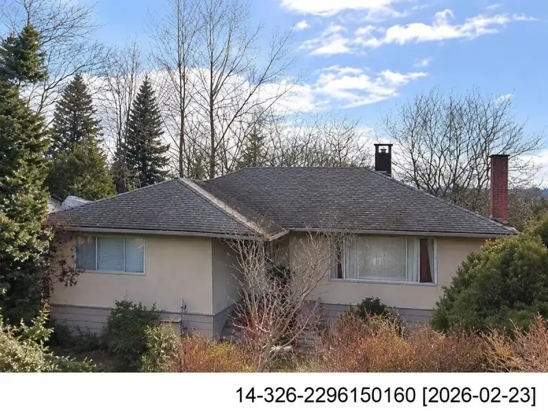 10369 125 STREET - photo 1 of 14