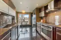 2201 909 BURRARD STREET - thumbnail 13