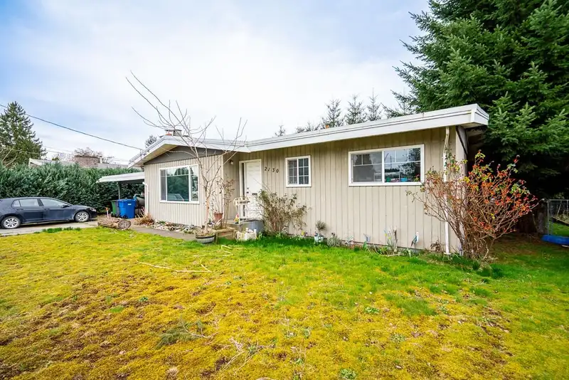 2130 SANDALWOOD CRESCENT - photo 2 of 22