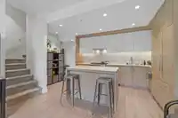 114 6085 IRMIN STREET - thumbnail 8