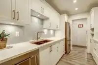 205 1740 SOUTHMERE CRESCENT - thumbnail 16