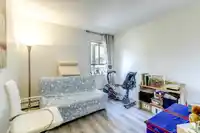 205 1740 SOUTHMERE CRESCENT - thumbnail 6