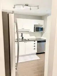 402 888 GAUTHIER AVENUE - thumbnail 12