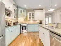 14008 MARINE DRIVE - thumbnail 9