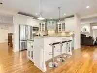 14008 MARINE DRIVE - thumbnail 10