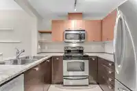 322 6688 120 STREET - thumbnail 11