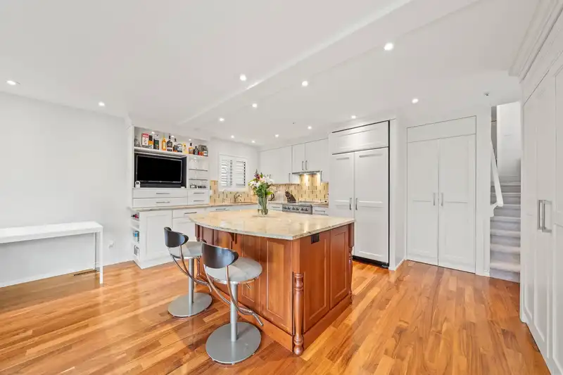 2408 SE MARINE DRIVE - photo 3 of 40