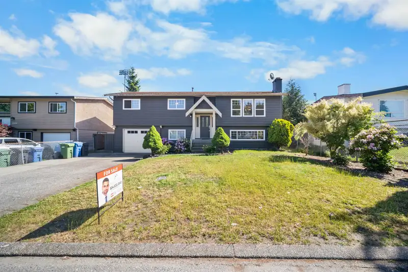 32138 ASTORIA CRESCENT - photo 1 of 30