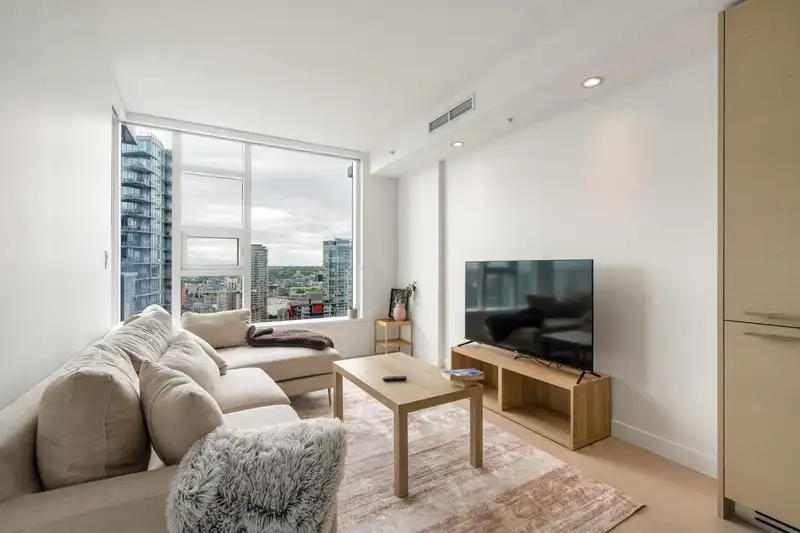 3308 1289 HORNBY STREET - photo 3 of 22