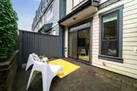 17 7039 MACPHERSON AVENUE - thumbnail 28