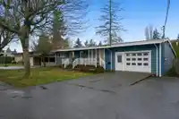 2259 LYNDEN STREET - thumbnail 30