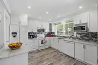72 8888 151 STREET - thumbnail 11