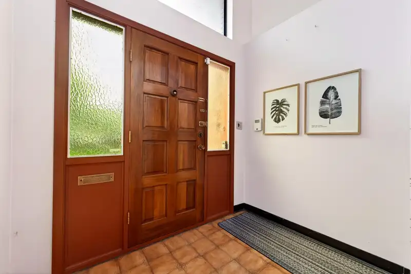 2031 E 23RD AVENUE - photo 4 of 38