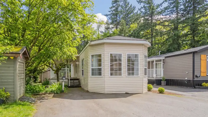 52 3931 198 STREET - photo 1 of 34