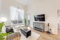 611 8117 200A STREET - thumbnail 2